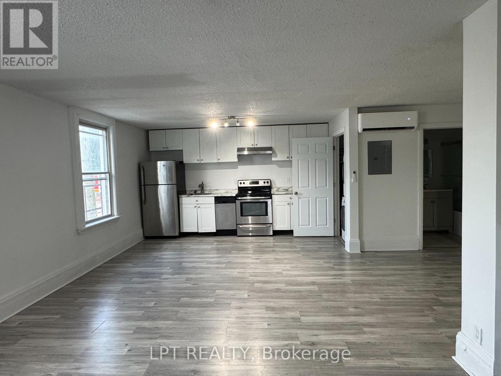 2 - 2 Queen Street W, Springwater, Ontario  L0L 1P0 - Photo 5 - S12365652