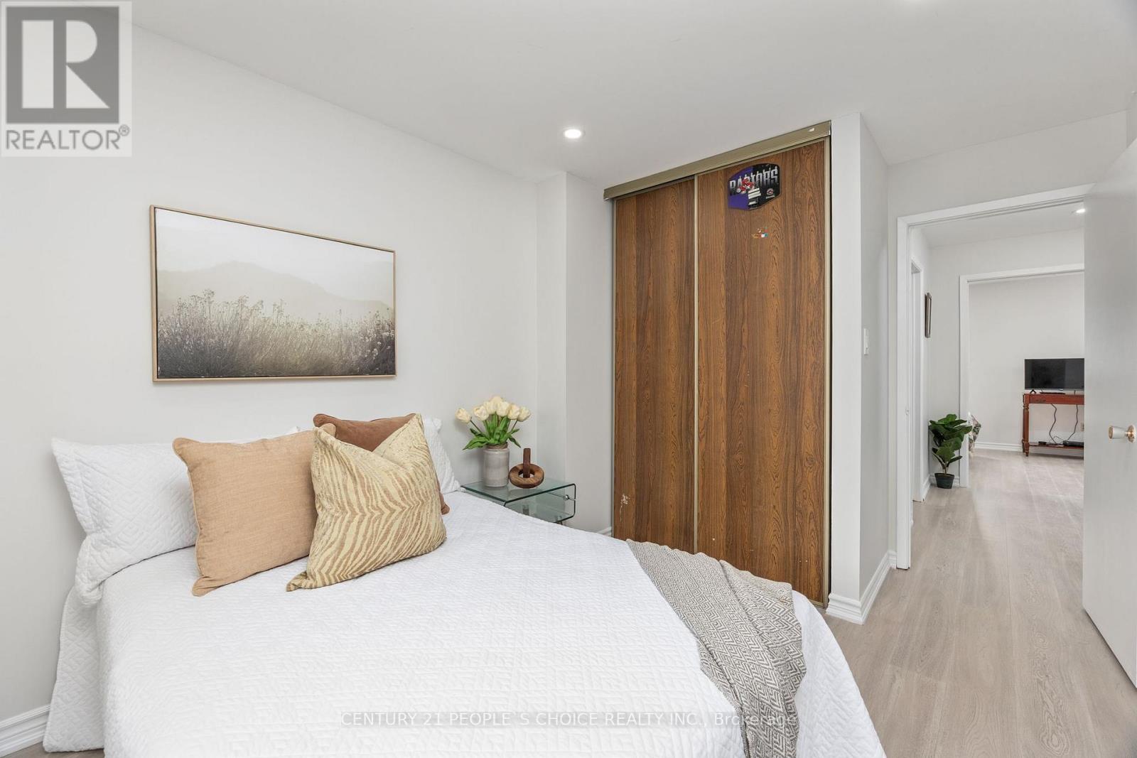 23 - 3500 Glen Erin Drive, Mississauga, Ontario L5L 1W6 - Photo 18 - W12365673