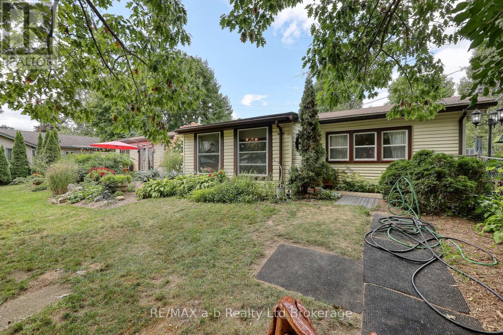 26 - 746112 Township 4 Road, Blandford-Blenheim, Ontario  N4S 7V9 - Photo 5 - X12361529