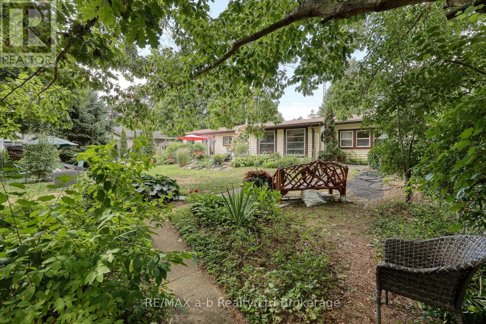 26 - 746112 Township 4 Road, Blandford-Blenheim, Ontario  N4S 7V9 - Photo 6 - X12361529