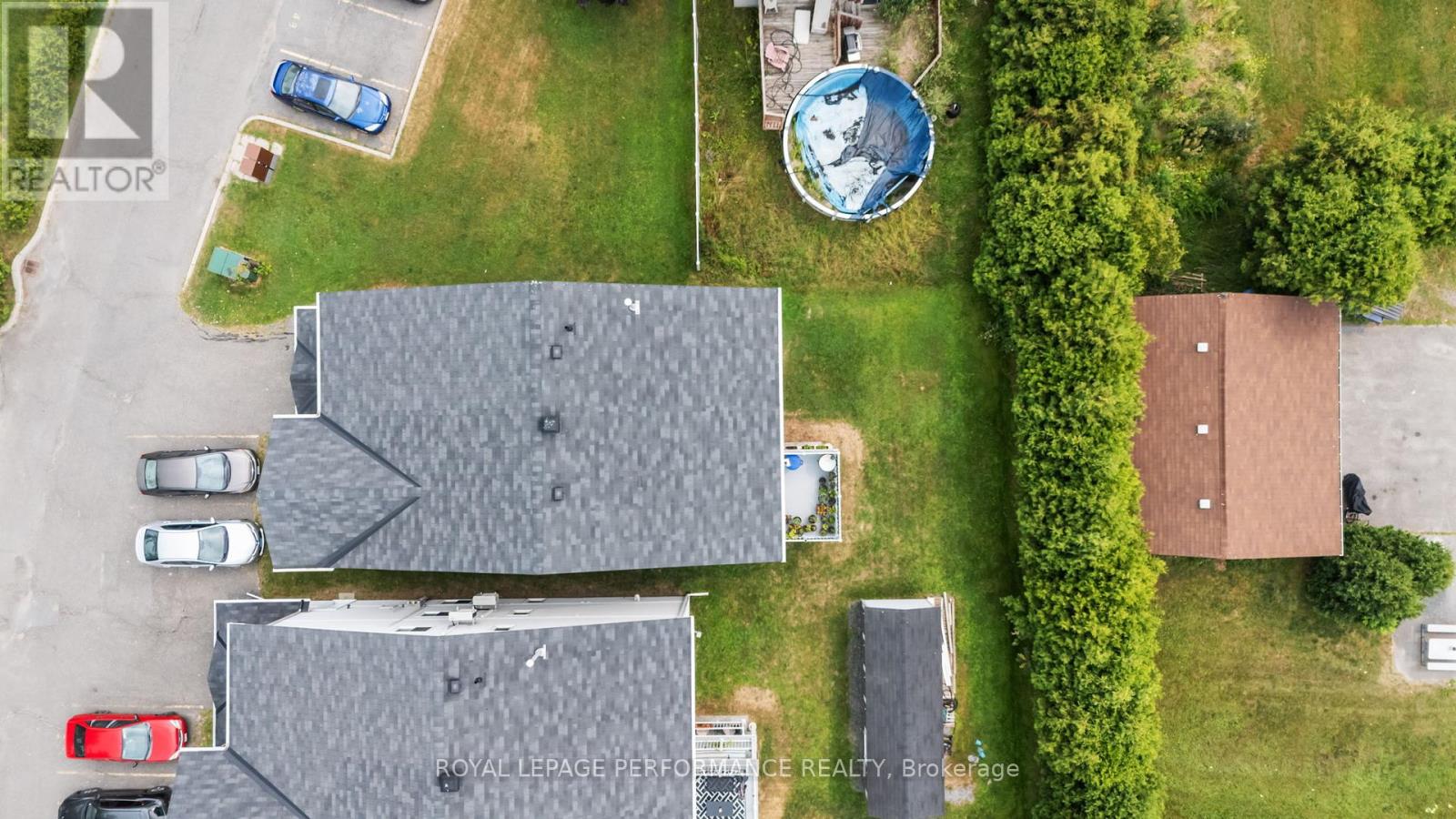 1c - 75 Lapointe Boulevard, Russell, Ontario  K0A 1W0 - Photo 5 - X12365684