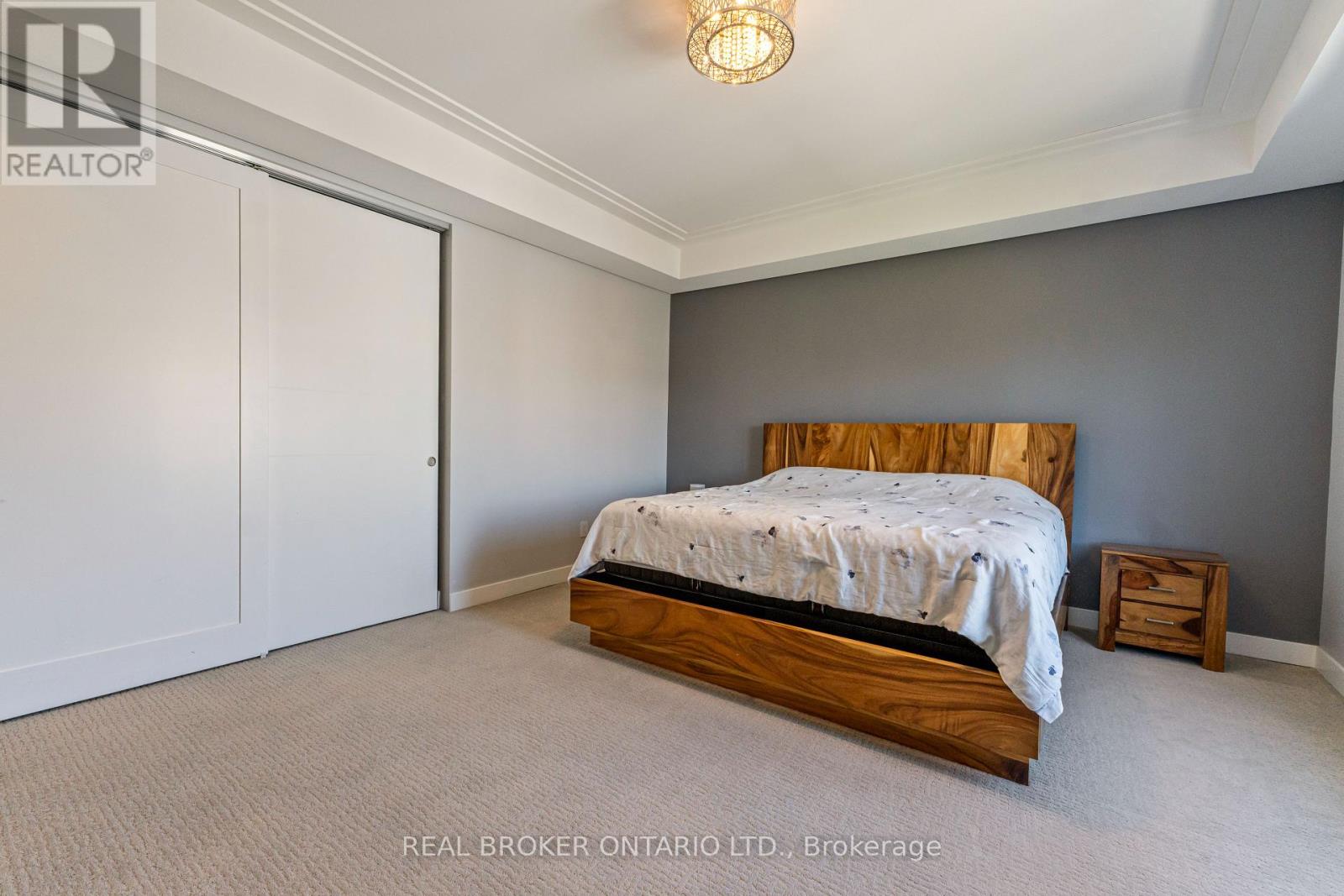 69 Donald Street, Ottawa, Ontario  K1K 1N3 - Photo 17 - X12365685