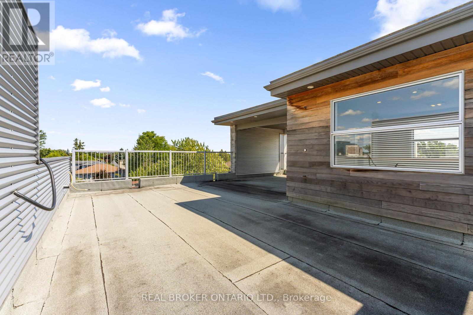 69 Donald Street, Ottawa, Ontario  K1K 1N3 - Photo 34 - X12365685