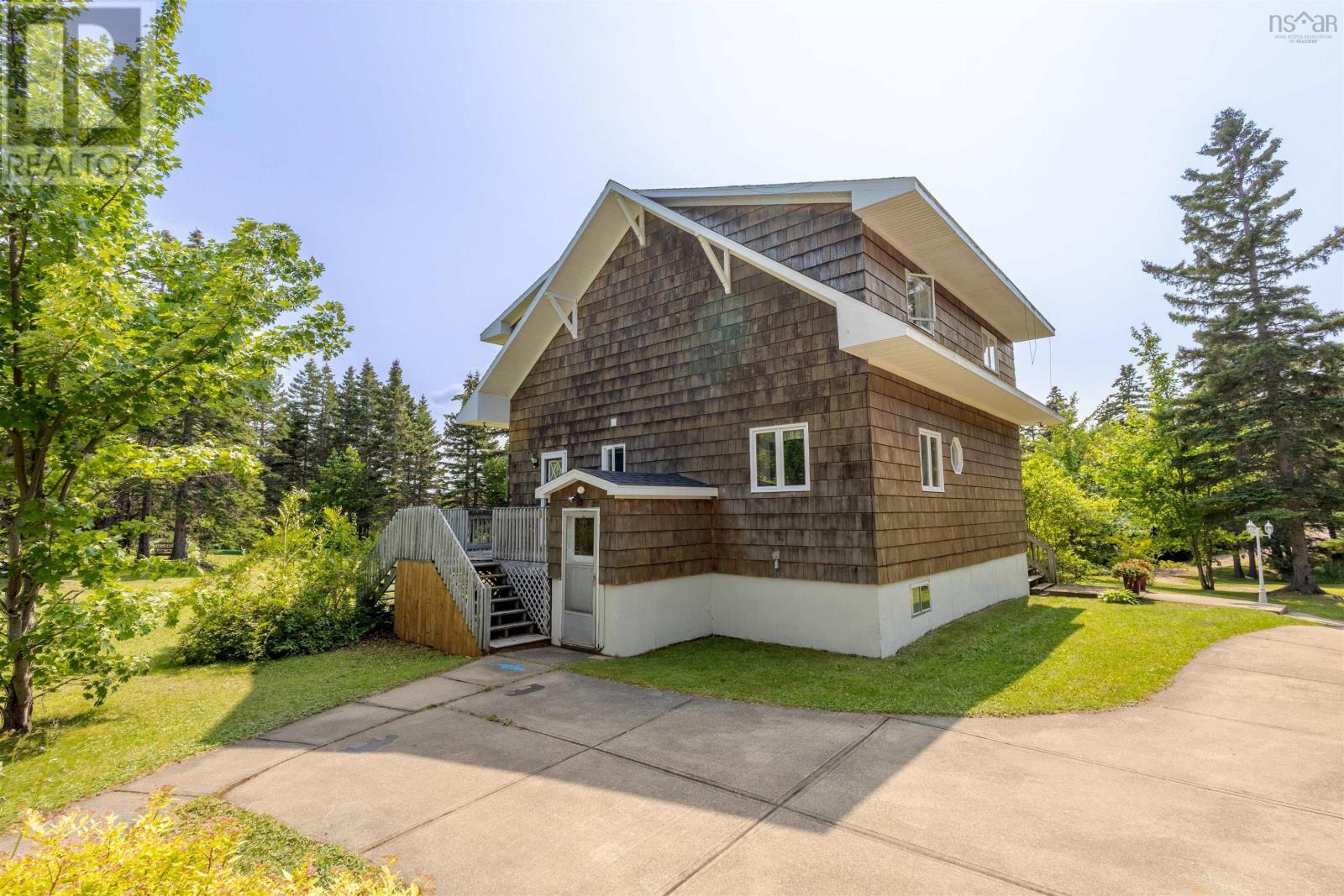 35679 Cabot Trail, Ingonish, Nova Scotia  B0C 1K0 - Photo 42 - 202518962