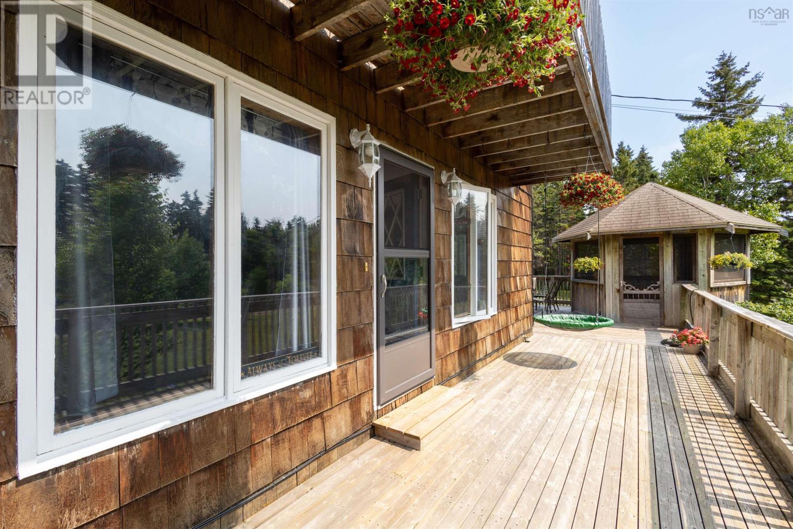 35679 Cabot Trail, Ingonish, Nova Scotia  B0C 1K0 - Photo 7 - 202518962