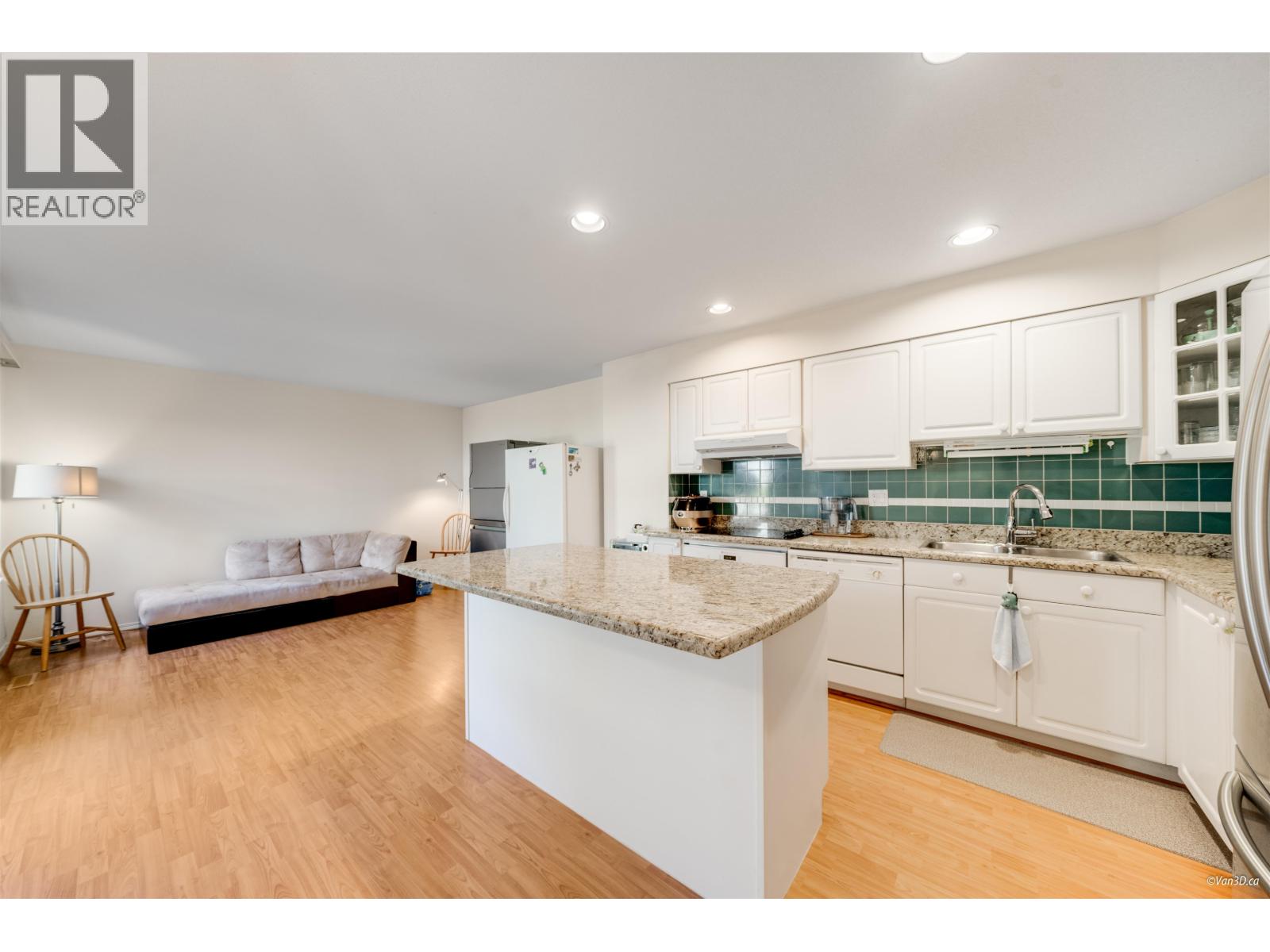 136 1685 Pinetree Way, Coquitlam, British Columbia  V3E 3A1 - Photo 14 - R3040789