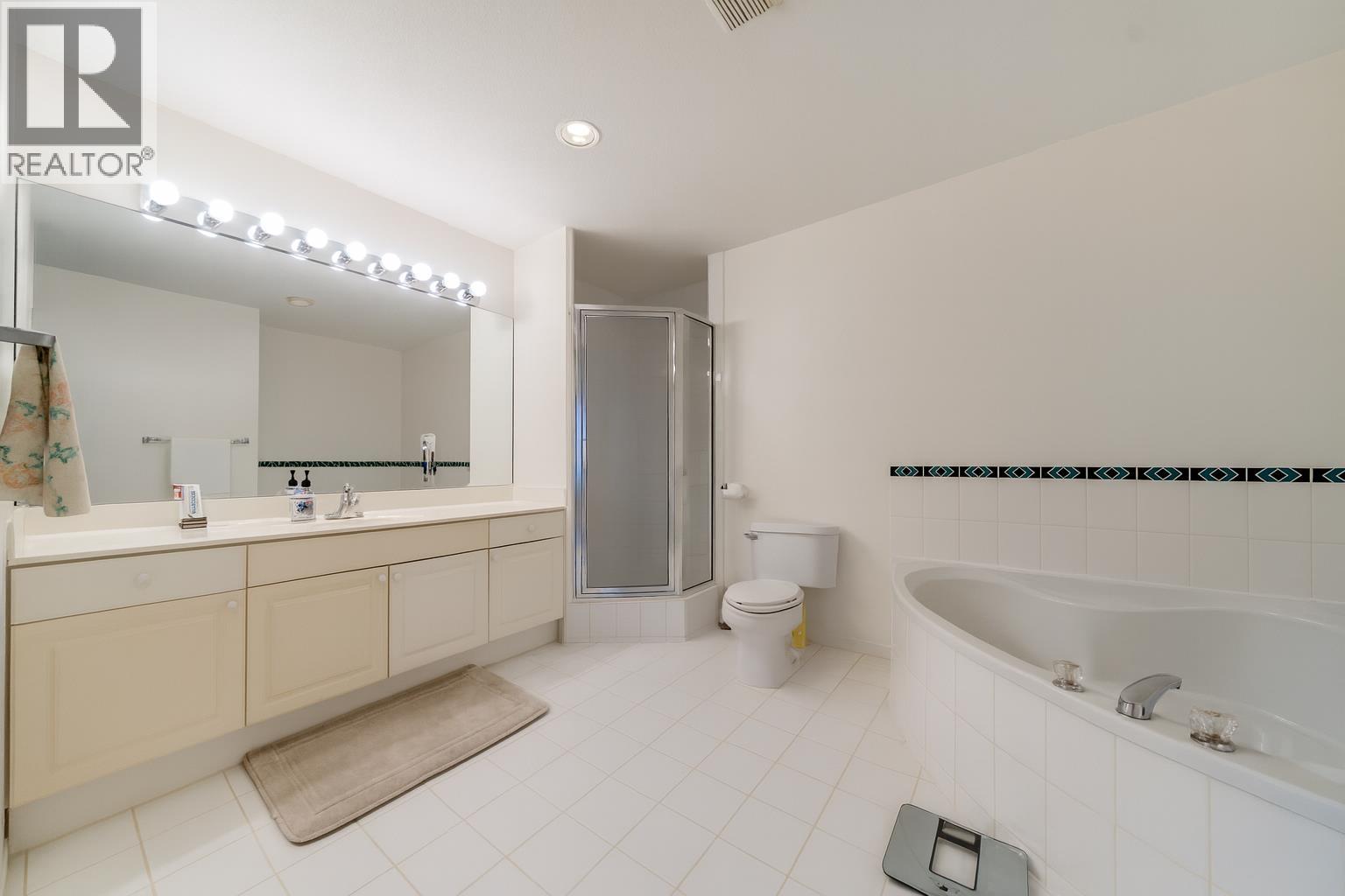 136 1685 Pinetree Way, Coquitlam, British Columbia  V3E 3A1 - Photo 29 - R3040789