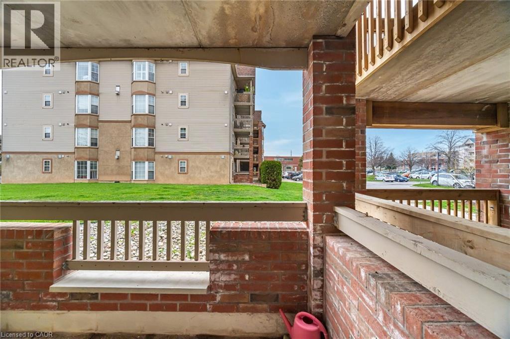 4005 Kilmer Drive Unit# 104, Burlington, Ontario  L7M 4M2 - Photo 24 - 40763787