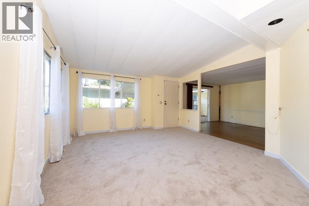 518 Tyee Court, North Vancouver, British Columbia  V7P 3K3 - Photo 9 - R3040228