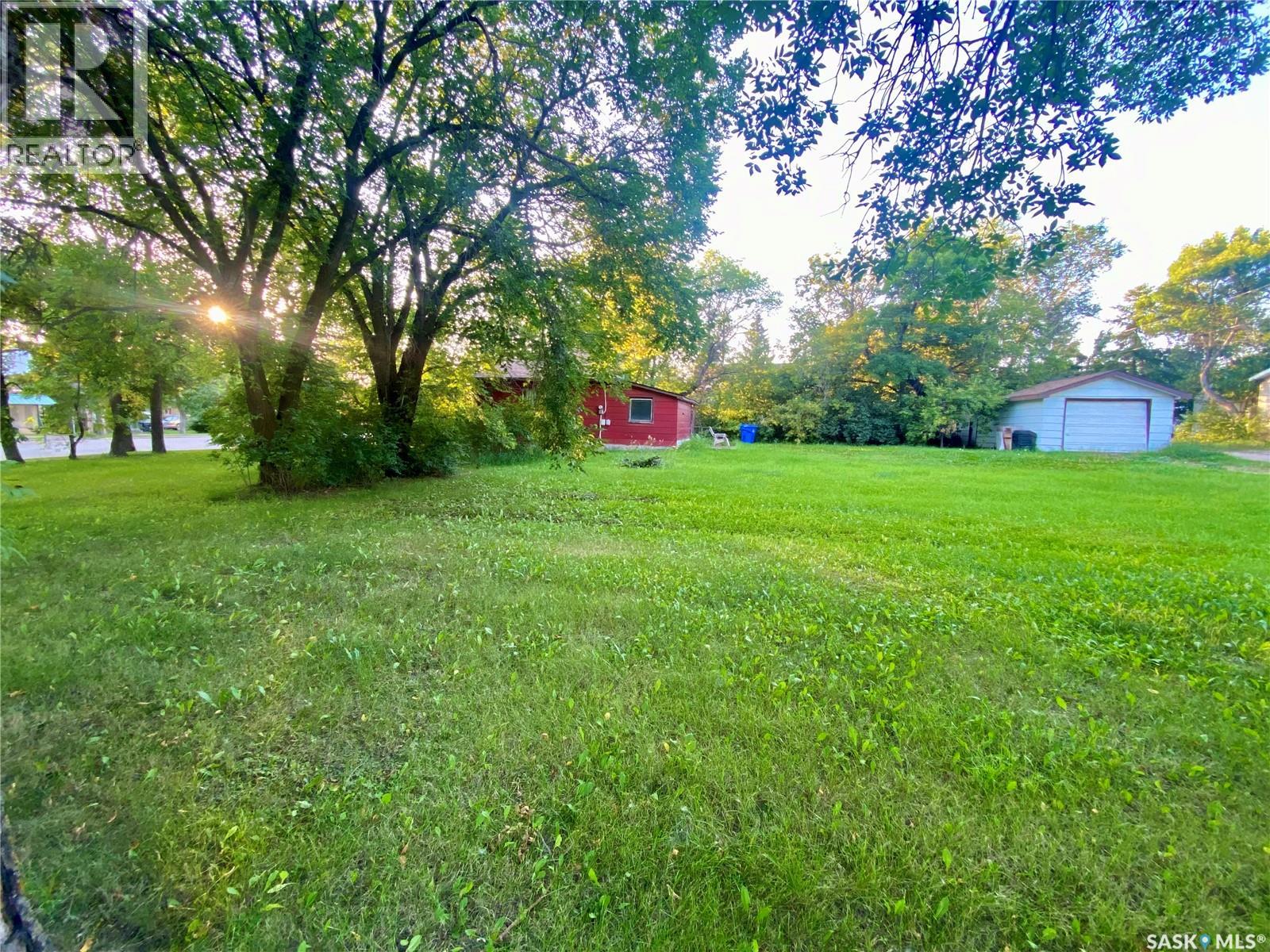 231 5th Street, Alameda, Saskatchewan  S0C 0A0 - Photo 2 - SK016706