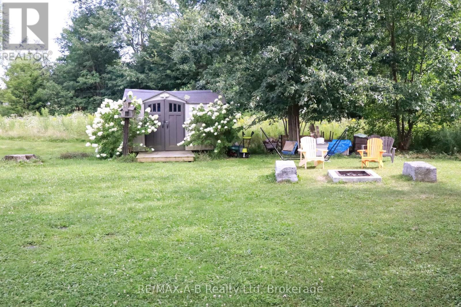 191 Cedar Street, Perth East (Crystal Lake), Ontario  N5A 6S6 - Photo 9 - X12365748