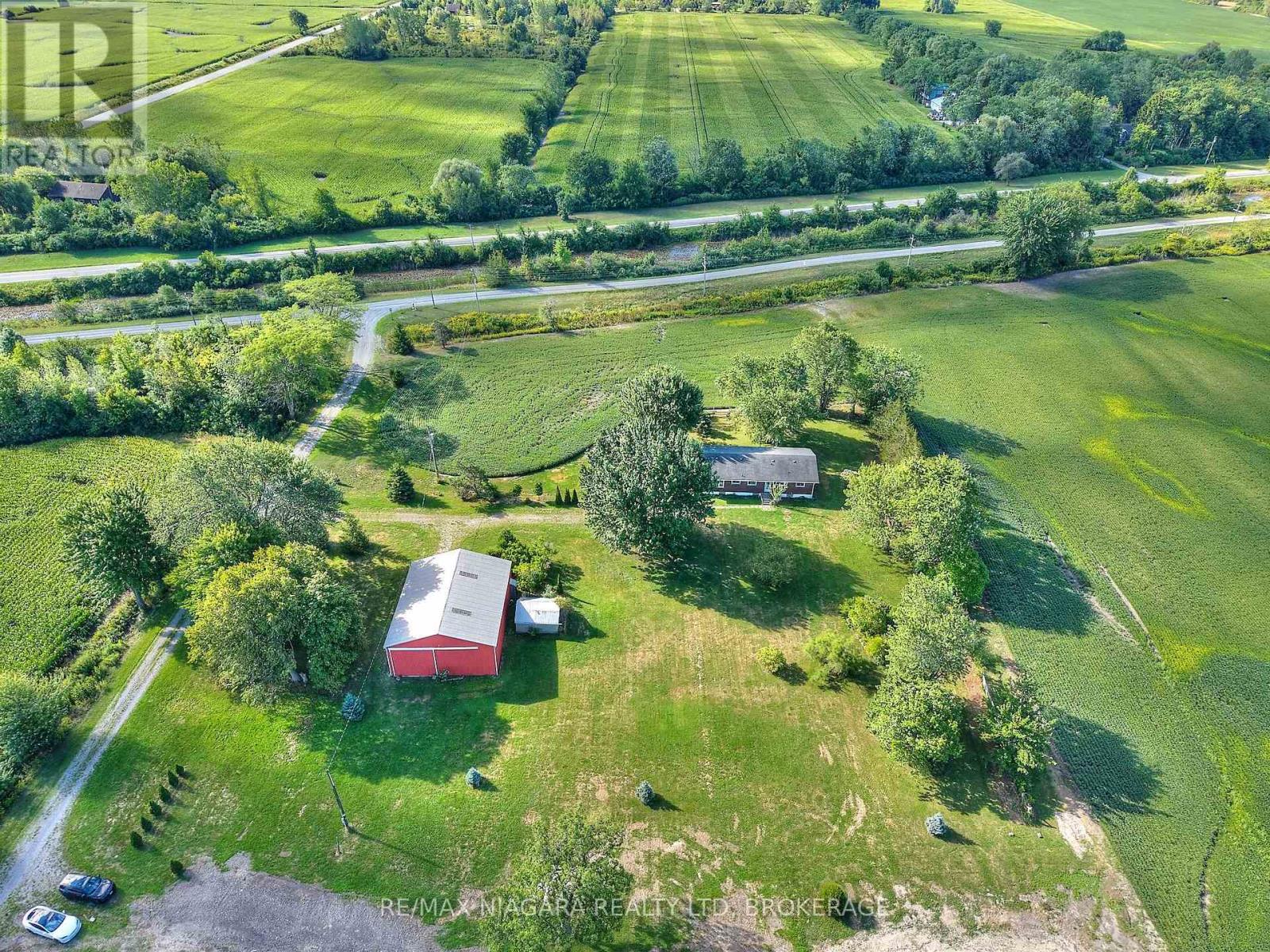 32626 Clarendon Street W, Wainfleet (Marshville/winger), Ontario  L0S 1V0 - Photo 45 - X12365740