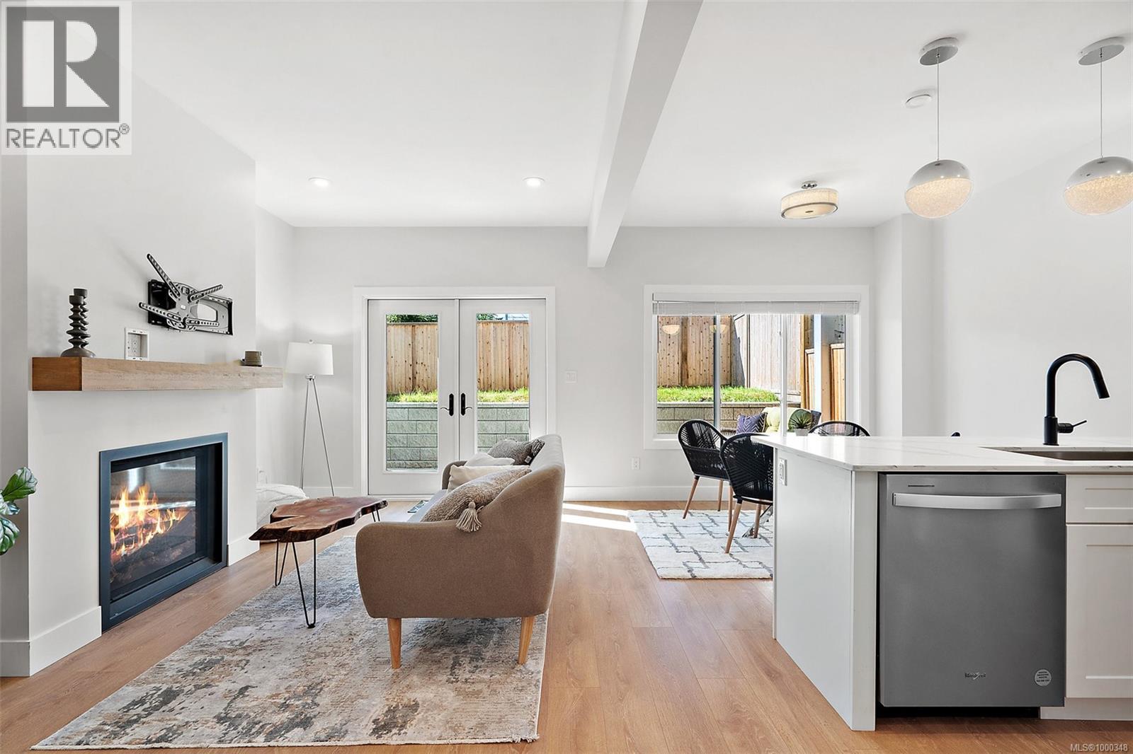 Property at 2153 Banford Pl image 2