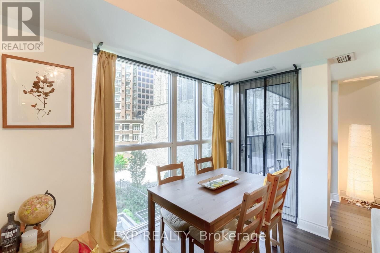 308 - 28 Ted Rogers Way, Toronto, Ontario  M4Y 2W7 - Photo 16 - C12365734
