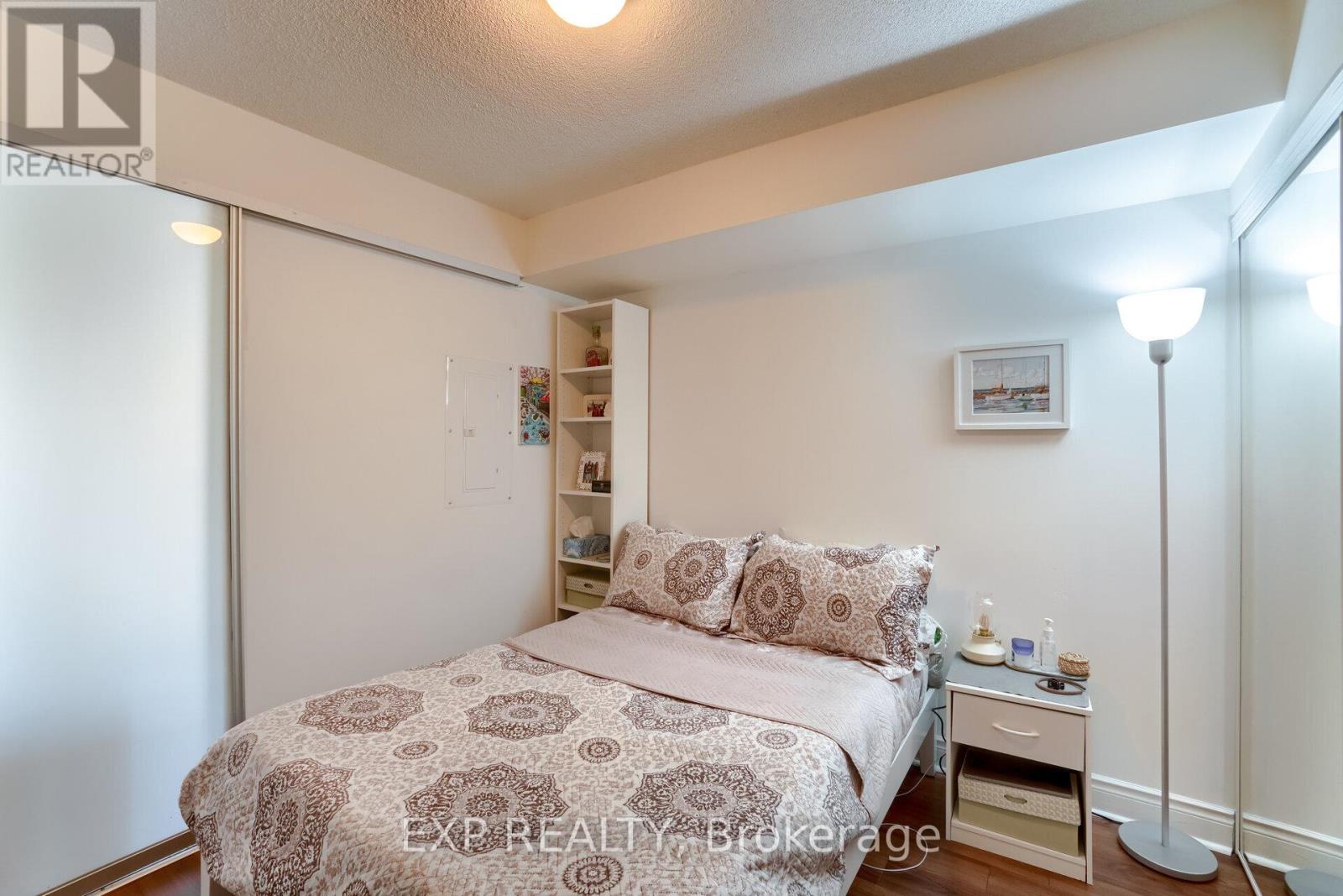 308 - 28 Ted Rogers Way, Toronto, Ontario  M4Y 2W7 - Photo 25 - C12365734