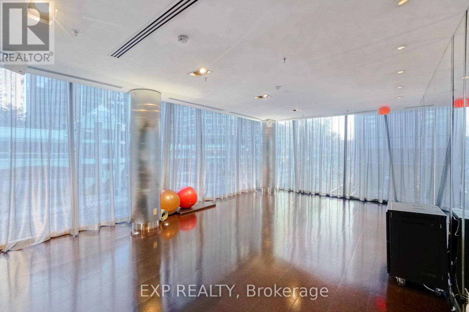 308 - 28 Ted Rogers Way, Toronto, Ontario  M4Y 2W7 - Photo 40 - C12365734