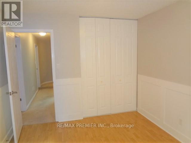 Main - 49 Bassett Boulevard, Whitby, Ontario  L1N 8N5 - Photo 13 - E12365733