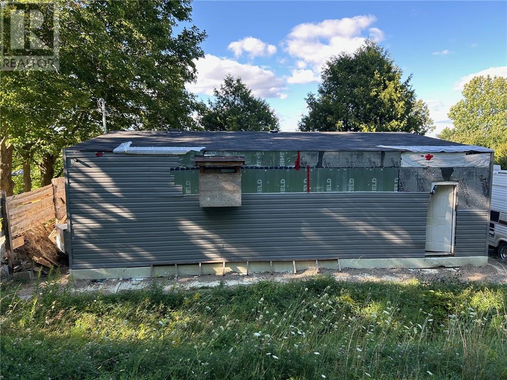 639 Hwy 540, Little Current, Ontario  P0P 1K0 - Photo 1 - 2124354