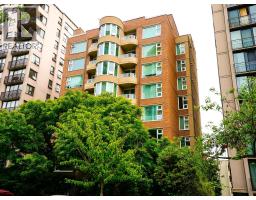 101 1845 ROBSON STREET