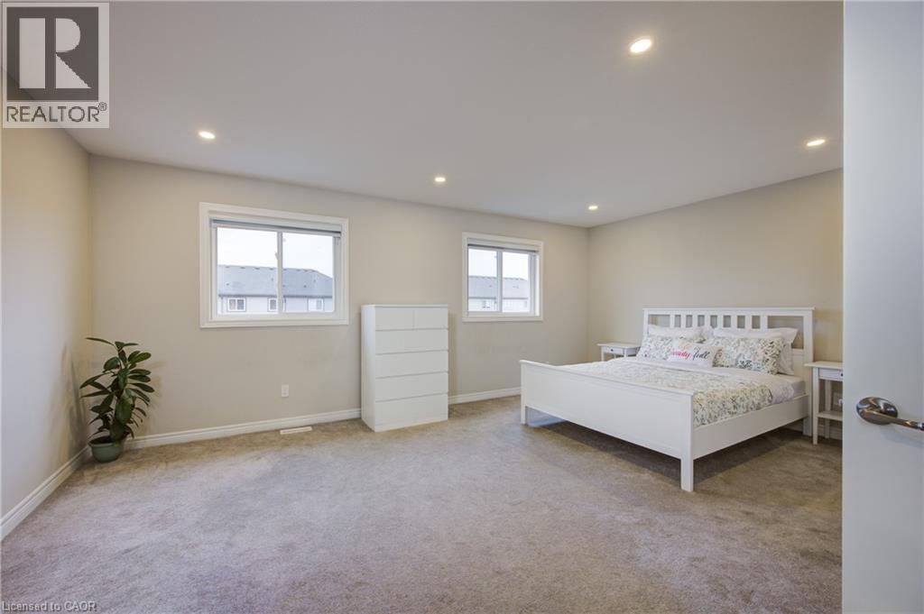 71 Heron Street S, Welland, Ontario  L3C 0E6 - Photo 19 - 40763790