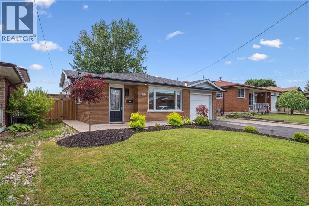 12 Anson Avenue, Hamilton, Ontario  L8T 2X3 - Photo 4 - 40762679