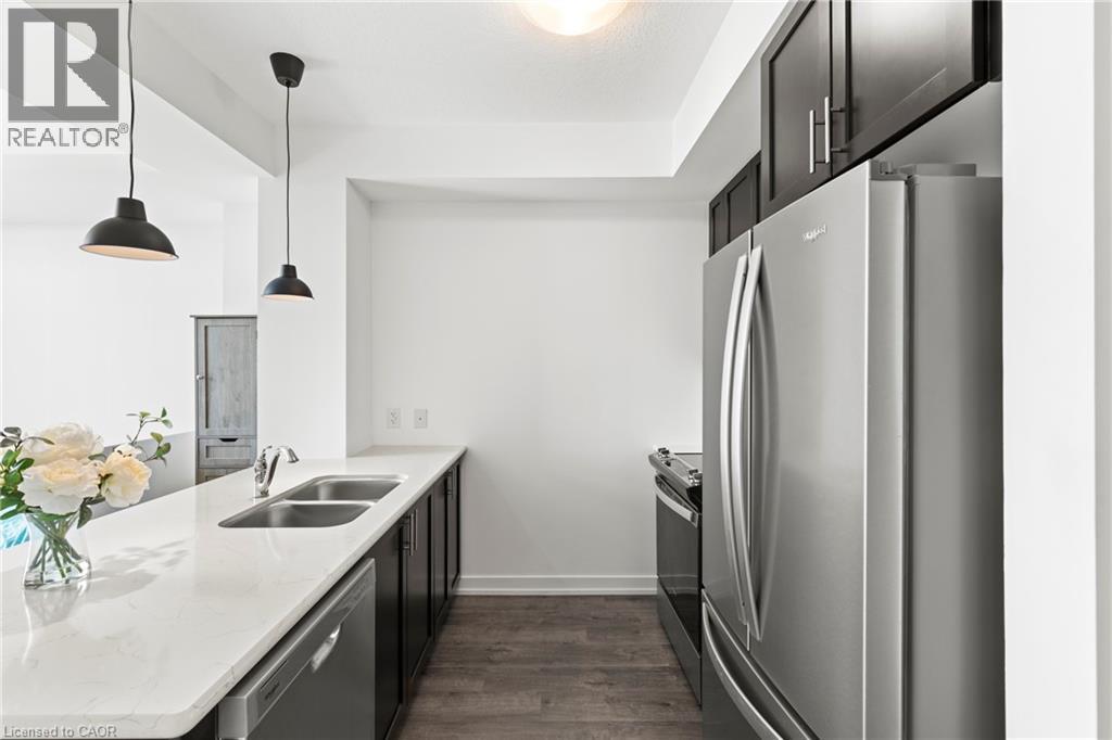 10 Mallard Trail Unit# 530, Hamilton, Ontario  L8B 2A7 - Photo 10 - 40741574