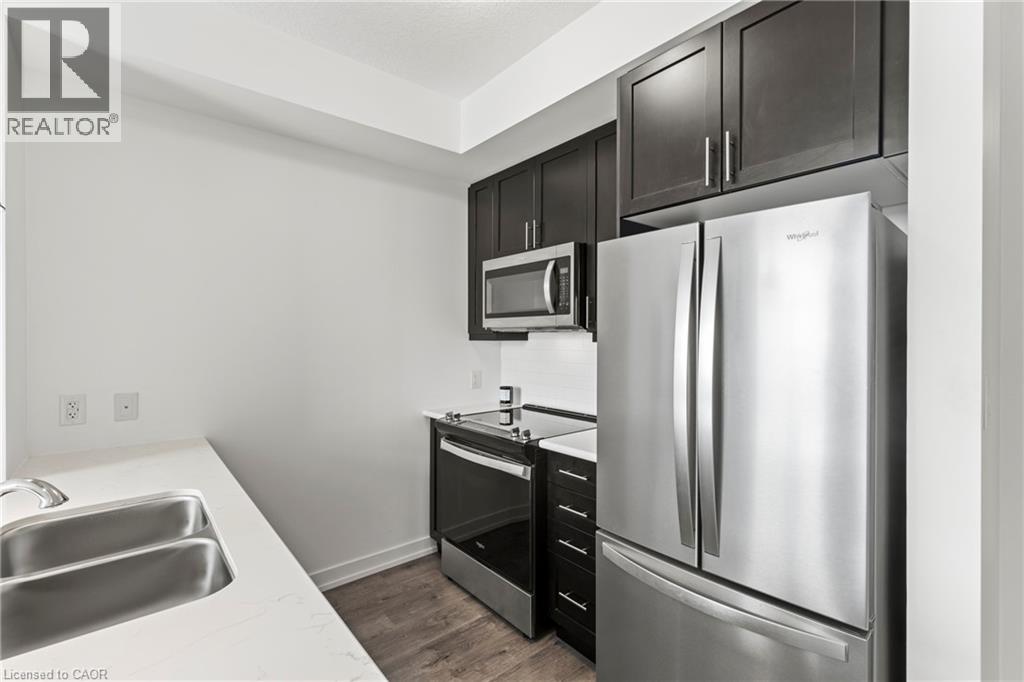 10 Mallard Trail Unit# 530, Hamilton, Ontario  L8B 2A7 - Photo 11 - 40741574