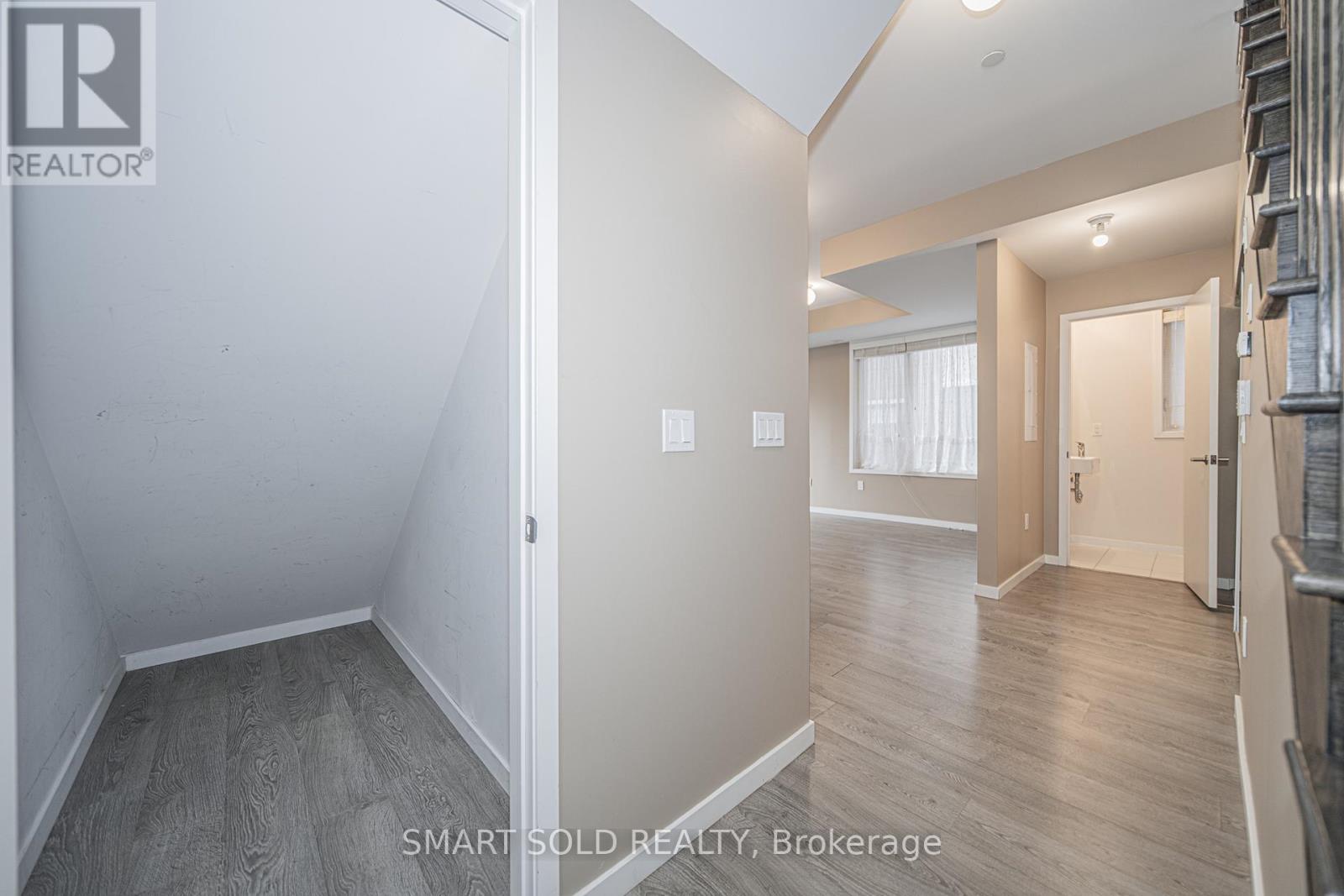 107 - 600 Alex Gardner Circle, Aurora, Ontario  L4G 3G5 - Photo 15 - N12365804