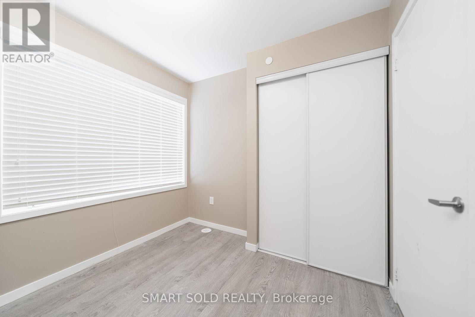 107 - 600 Alex Gardner Circle, Aurora, Ontario  L4G 3G5 - Photo 7 - N12365804