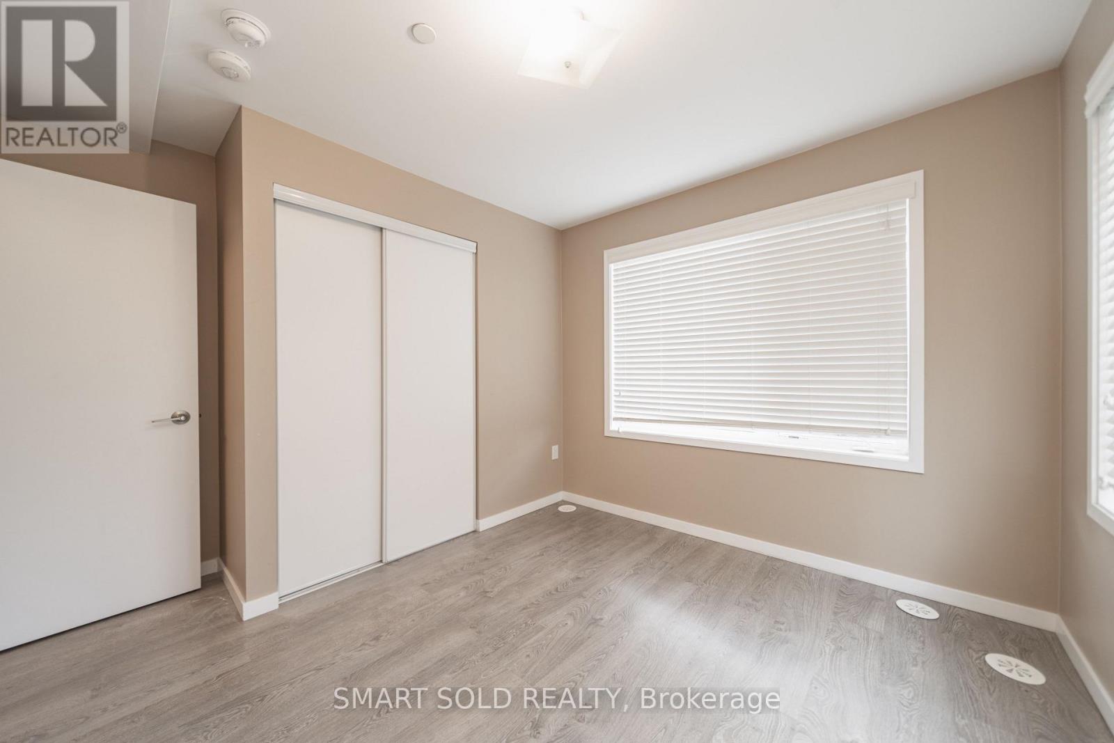 107 - 600 Alex Gardner Circle, Aurora, Ontario  L4G 3G5 - Photo 9 - N12365804