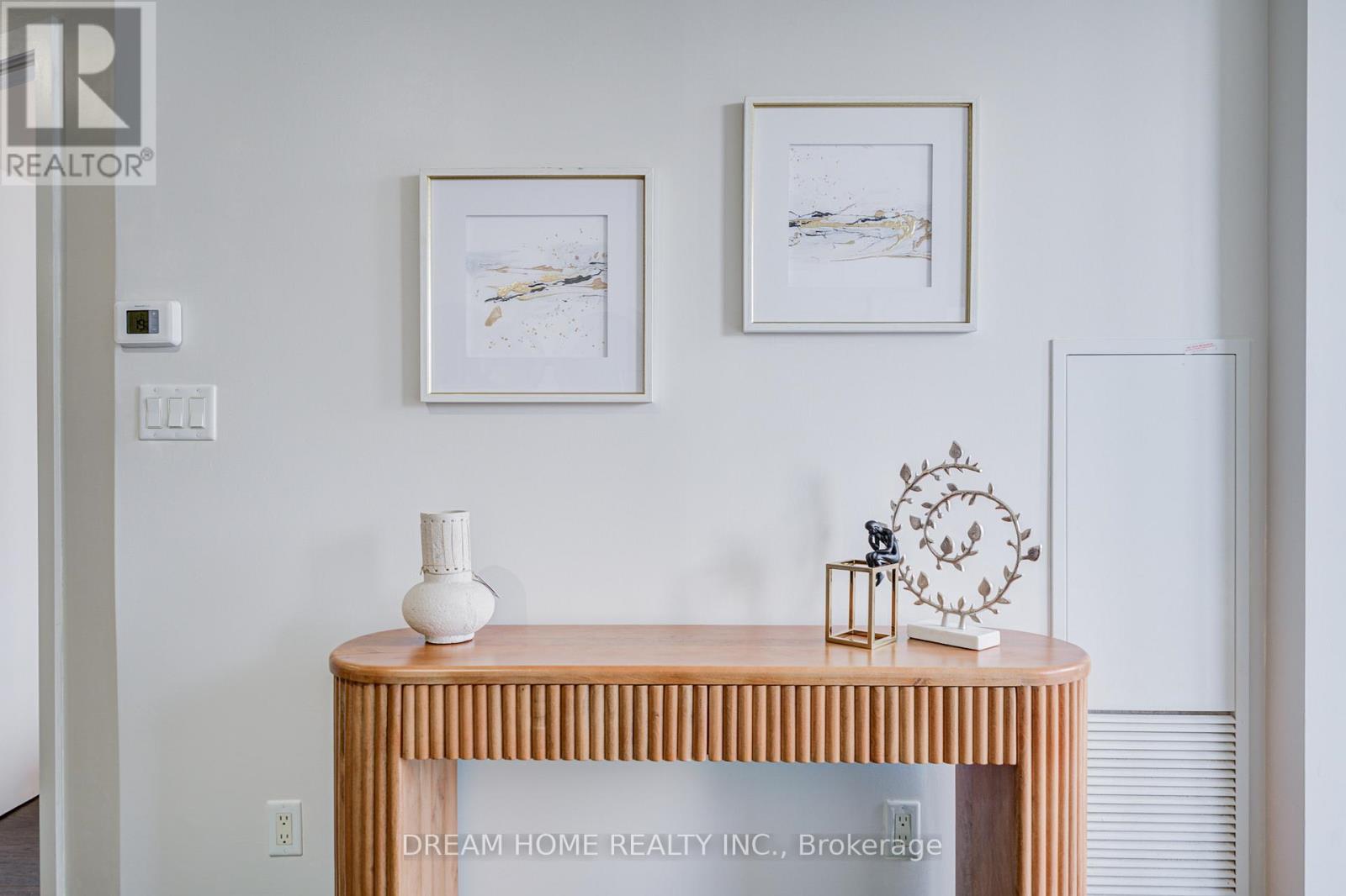 2408 - 4070 Confederation Parkway, Mississauga, Ontario L5B 0E9 - Photo 21 - W12365814