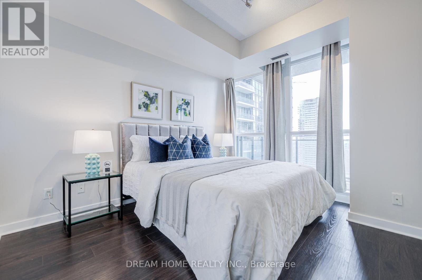 2408 - 4070 Confederation Parkway, Mississauga, Ontario L5B 0E9 - Photo 22 - W12365814