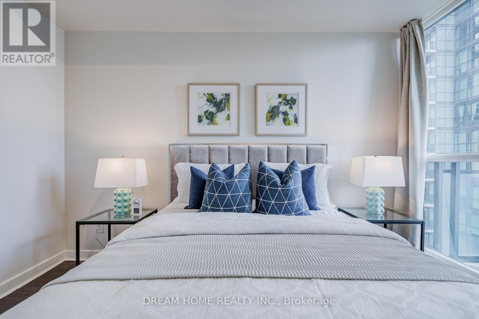 2408 - 4070 Confederation Parkway, Mississauga, Ontario L5B 0E9 - Photo 23 - W12365814