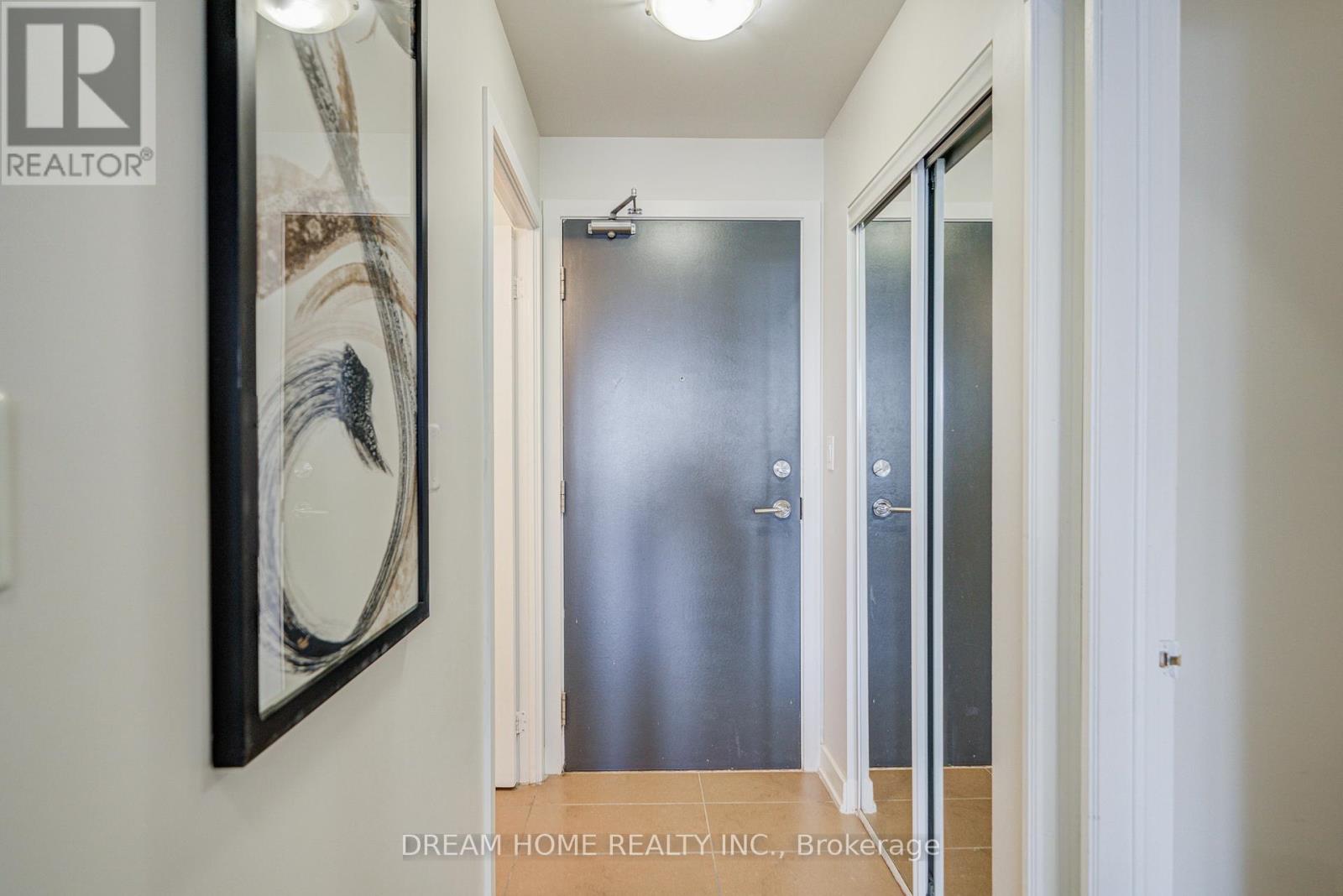 2408 - 4070 Confederation Parkway, Mississauga, Ontario L5B 0E9 - Photo 4 - W12365814