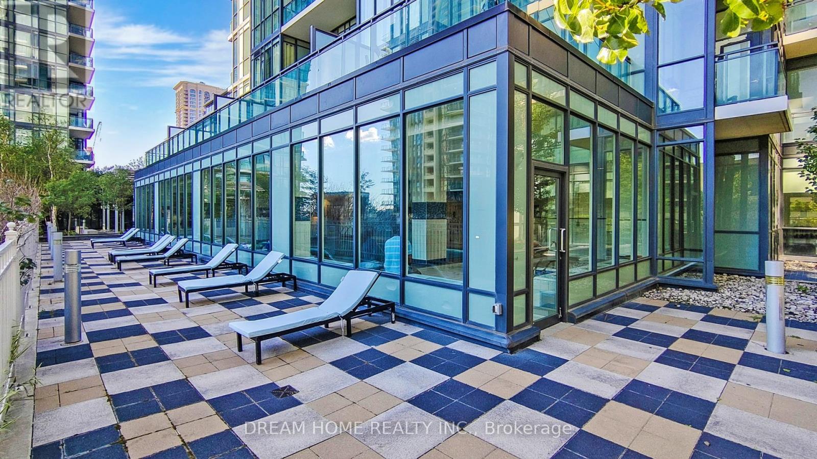 2408 - 4070 Confederation Parkway, Mississauga, Ontario L5B 0E9 - Photo 42 - W12365814