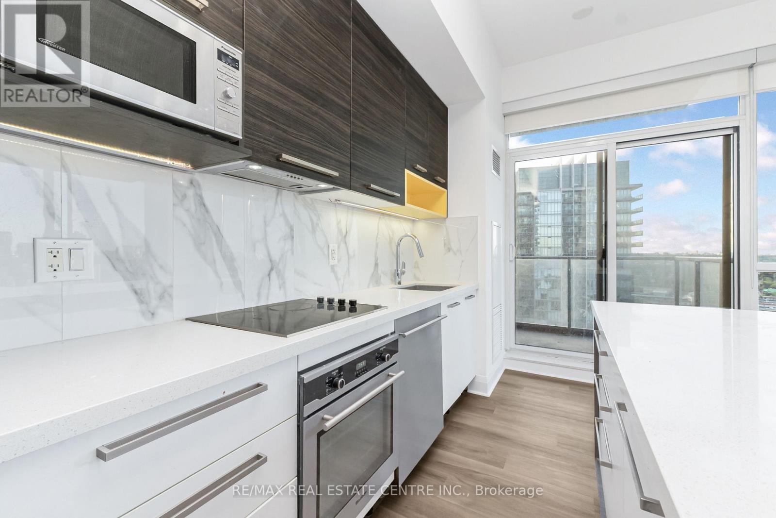 2209 - 36 Park Lawn Road, Toronto (Mimico), Ontario  M8V 0E5 - Photo 19 - W12365822