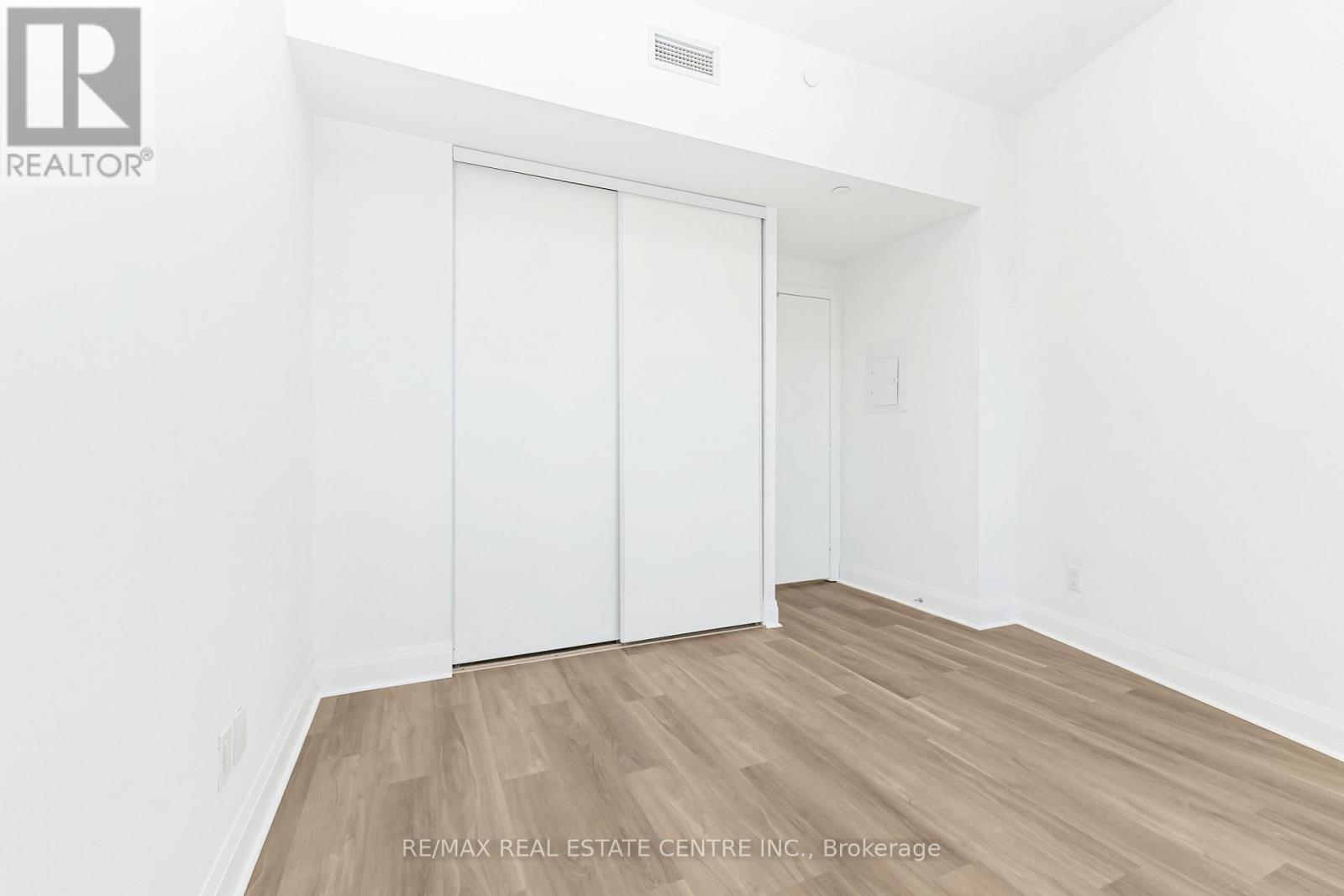 2209 - 36 Park Lawn Road, Toronto (Mimico), Ontario  M8V 0E5 - Photo 28 - W12365822