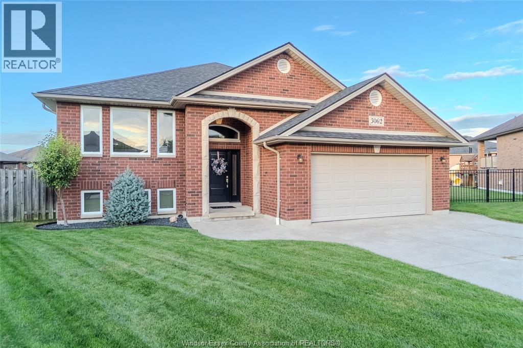 MLS# 25018953: 3062 Tyler, Windsor, Canada