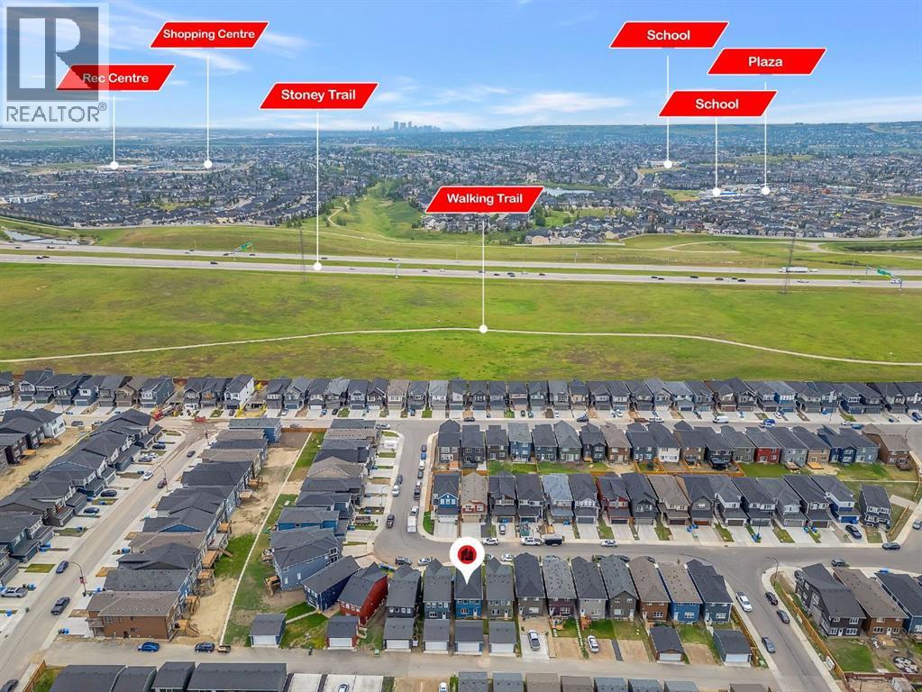 Property at 372 Carringvue Place NW image 3