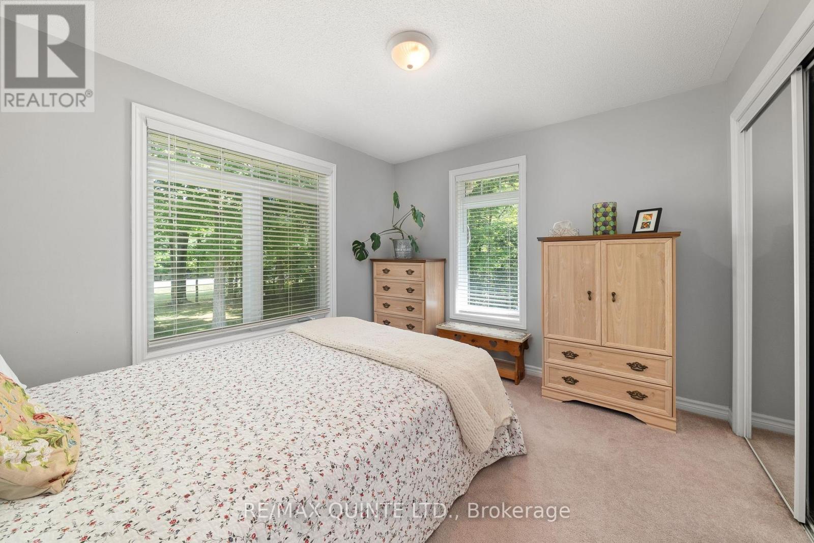 291 Colonial Drive, Quinte West (Murray Ward), Ontario  K8V 5P4 - Photo 20 - X12365874