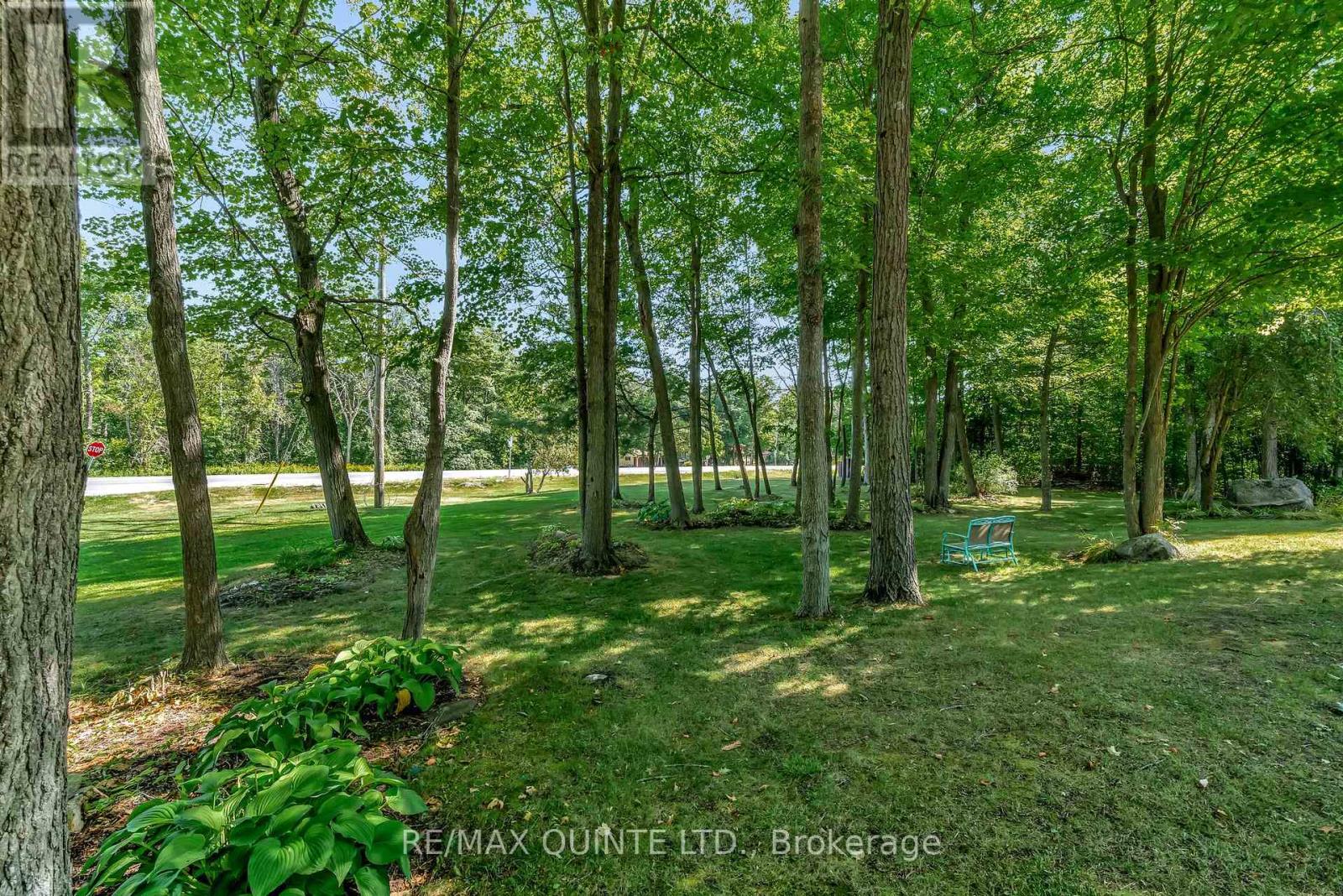 291 Colonial Drive, Quinte West (Murray Ward), Ontario  K8V 5P4 - Photo 4 - X12365874