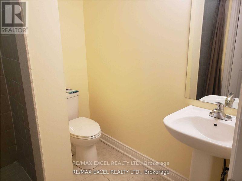 Lower Level - 585 Mcgregor Farm Trail, Newmarket, Ontario  L3X 0H6 - Photo 13 - N12343480