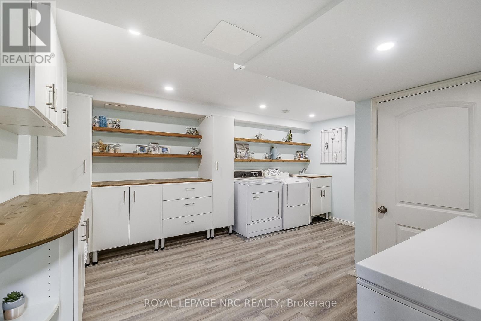 630 Penner Road, Niagara-On-The-Lake, Ontario  L0S 1T0 - Photo 33 - X12354963