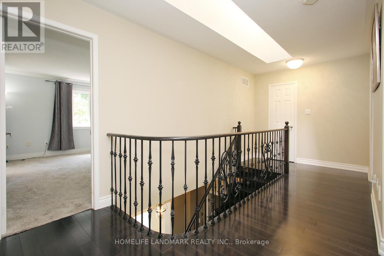 44 Skywood Drive, Richmond Hill, Ontario  L4E 4L2 - Photo 27 - N12365848