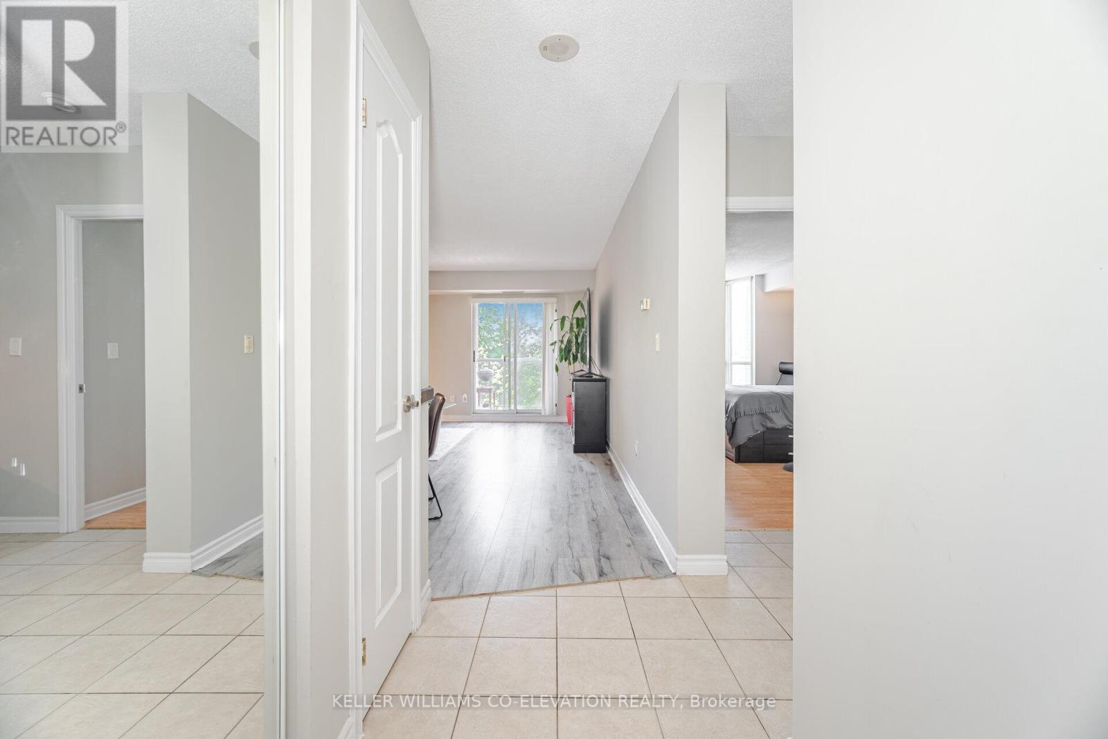 410 - 2088 Lawrence Avenue W, Toronto, Ontario  M9N 3Z9 - Photo 6 - W12365856