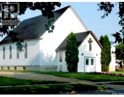 402 Douglass Street, Outlook, Ca