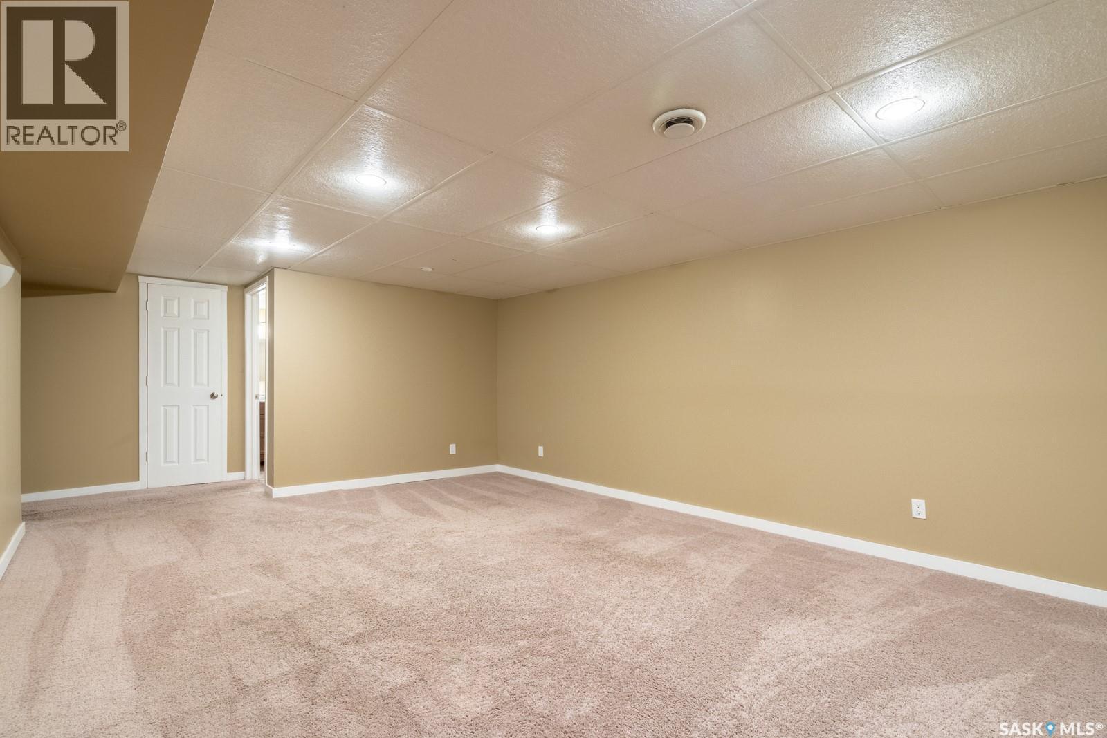 6711 Collins Bay, Regina, Saskatchewan  S4X 1T1 - Photo 20 - SK016724