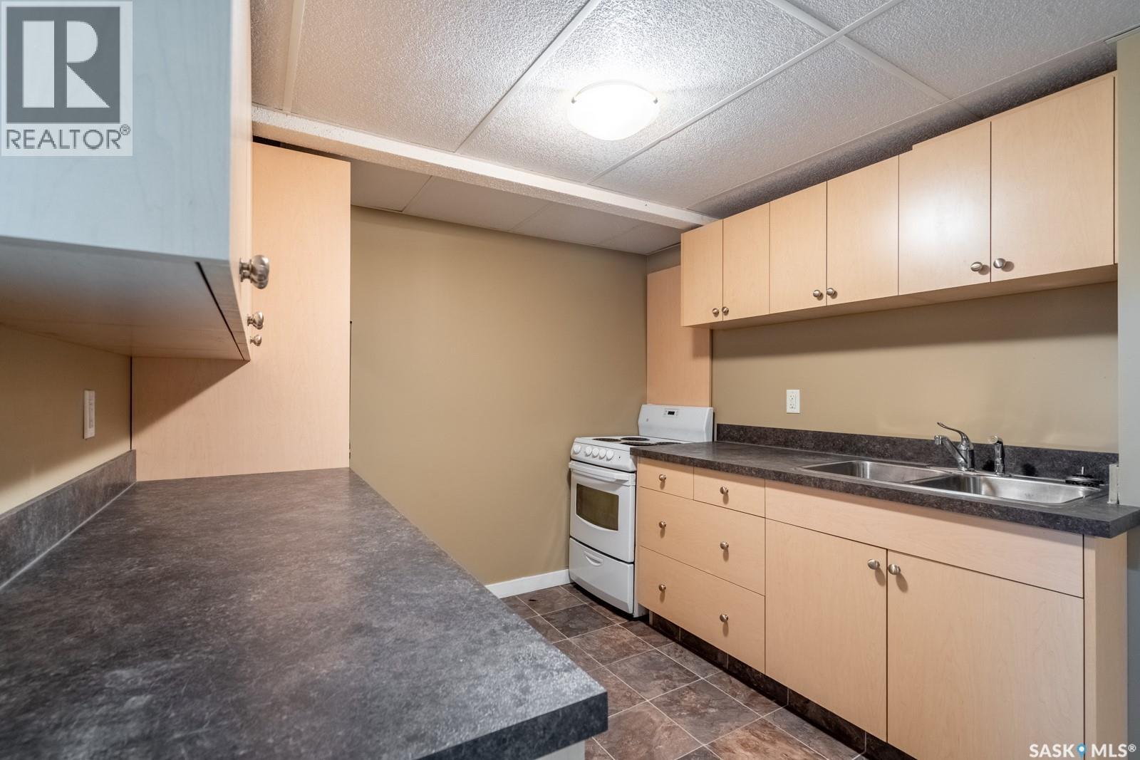 6711 Collins Bay, Regina, Saskatchewan  S4X 1T1 - Photo 24 - SK016724