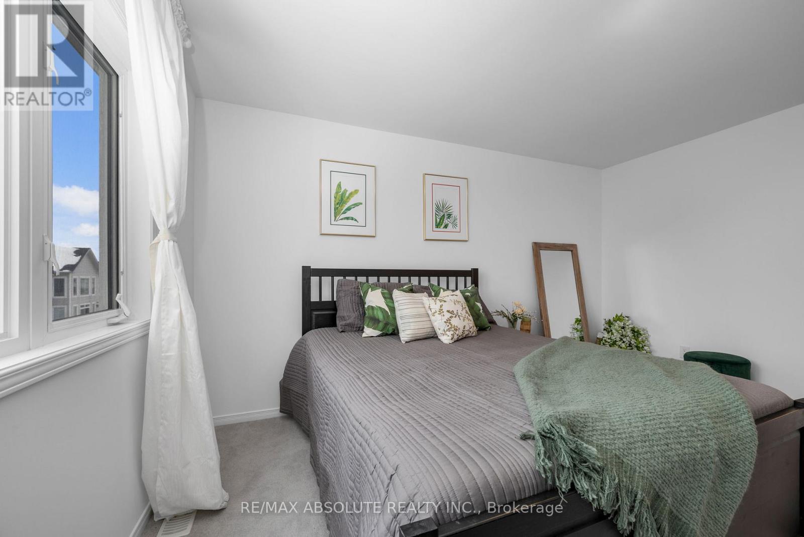 208 Rover Street, Ottawa, Ontario  K2S 1S3 - Photo 38 - X12365890