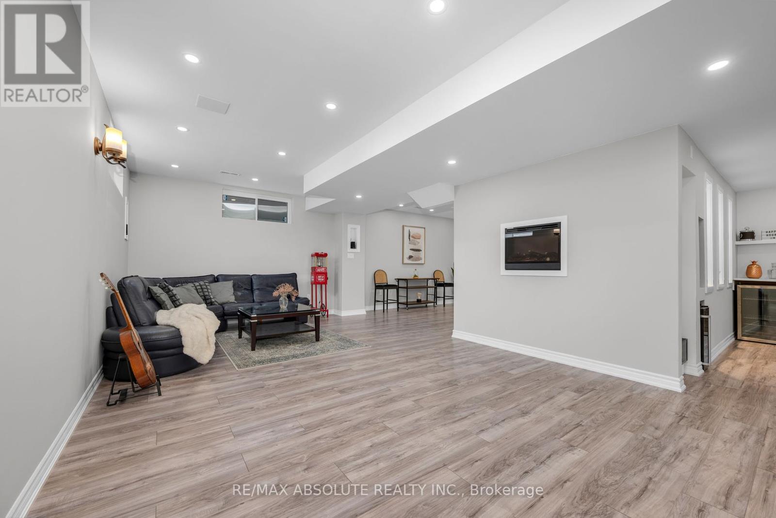 208 Rover Street, Ottawa, Ontario  K2S 1S3 - Photo 43 - X12365890